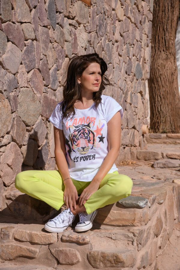 Remera el Amor es Poder Blanco